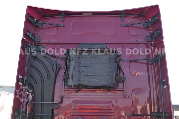 Volume tractor unit RENAULT T 440 High Cab 2-Tanks Vollluft Euro 6