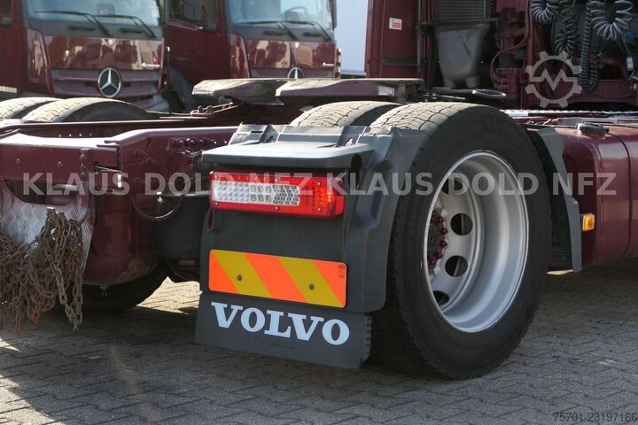 Volume tractor unit VOLVO FH 460 Globetrotter 2-Tanks Euro 6