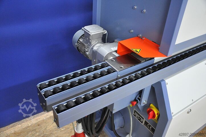 Kantenanleimmaschine mit Fuegen Hebrock F4