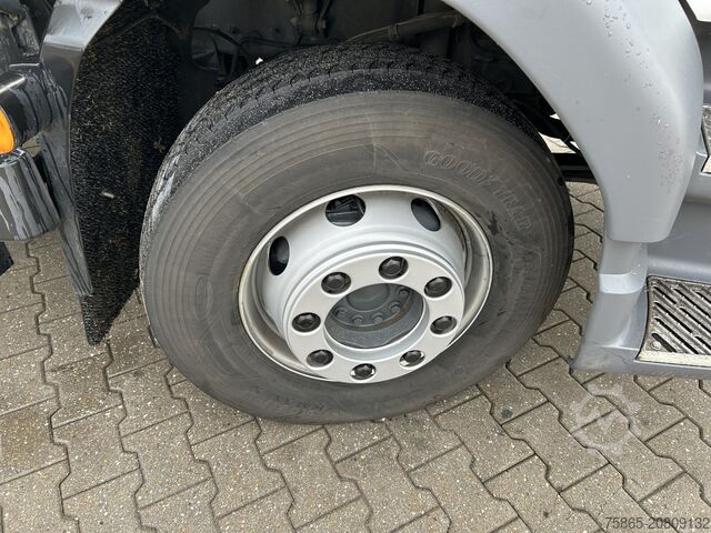 Koffer DAF XB 290 FA / 16 Ton / Nieuwe Tacho V2 / Box / La...