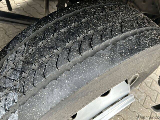 Koffer DAF XB 290 FA / 16 Ton / Nieuwe Tacho V2 / Box / La...