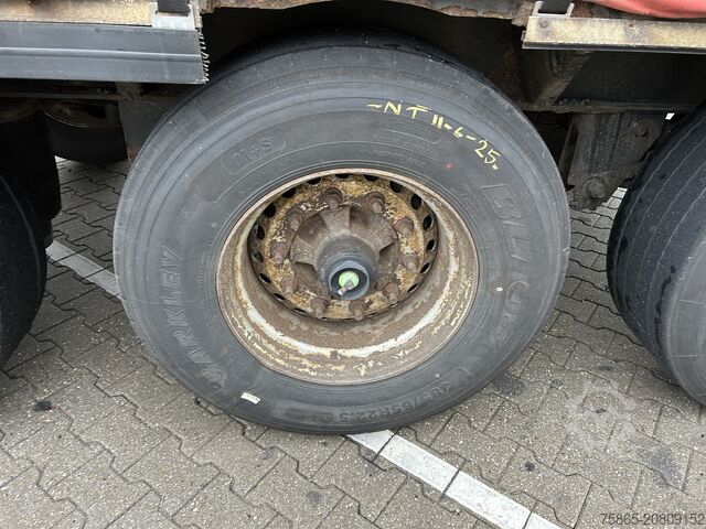 Schiebeplanen Krone Profi Liner / Curtainside / VALX Drum / NL Trailer