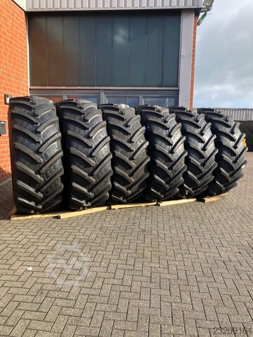BKT AGRIMAX 710/70R42 BKT AGRIMAX 710/70R42