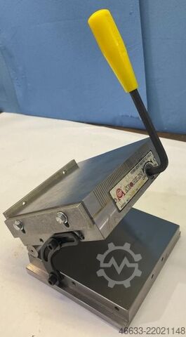 Sine magnetic chuck 150x150 fine pole. Matchling 