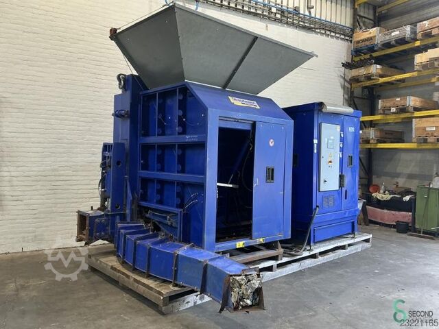 Brikettierpressen  Strautmann BrikPress HP/NP 240 2016 Strautmann BrikPress HP/NP 240