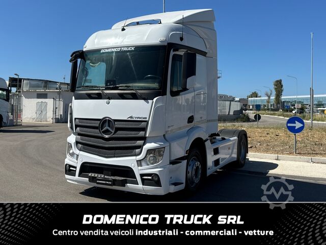 Standard road tractor Mercedes-Benz ACTROS 1848
