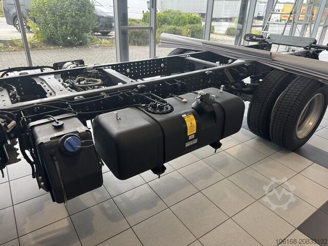 LKW-Fahrgestell Fuso CANTER 6C18 4X4 Fahrgestell
