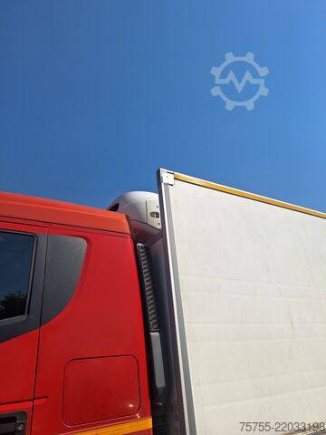 Refrigerated truck Iveco 260S42 2017 Thermoking 6x2 Tüv Euro 6