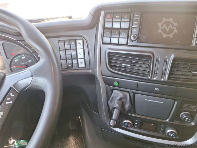 Refrigerated truck Iveco 260S42 2017 Thermoking 6x2 Tüv Euro 6