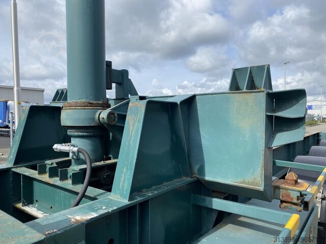 Container transport Burg 20 Ft. Container/Tipper , Self Suport Diesel