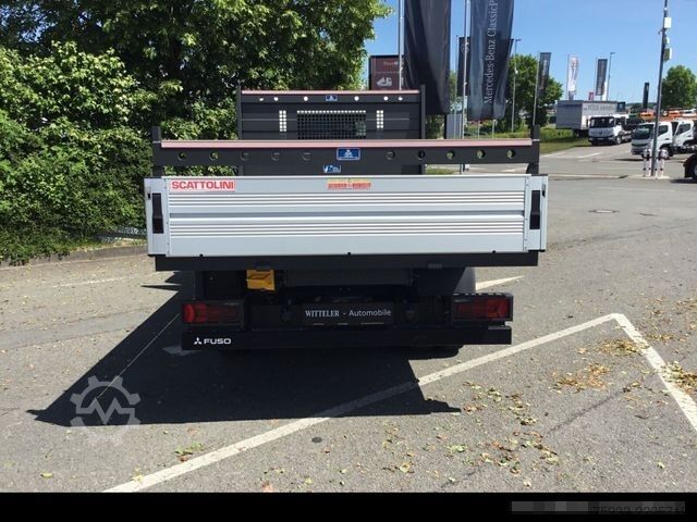 Pick-up van FUSO eCanter 4C15e S-Batterie Pritschenaufbau/LED