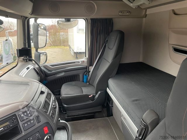 Standard tractor unit DAF FT XF 480 SSC