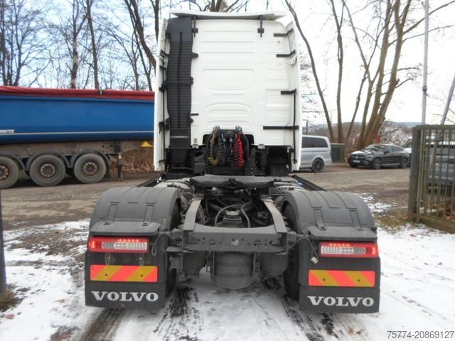 Standard tractor unit VOLVO FH 460 XL/ VOLLSPOILER