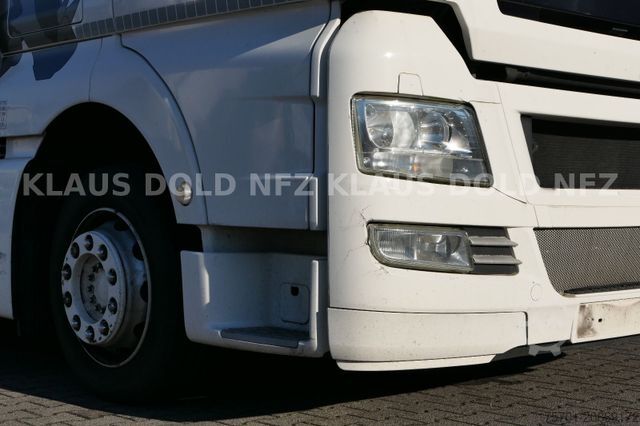 Flatbed truck with tarp MAN TGX 18.400 Pritsche Plane Retarder 2-Tanks