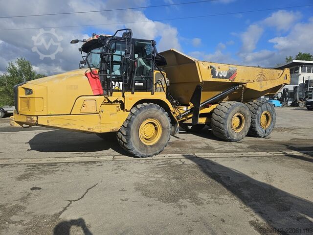 Knickgelenkdumper Caterpillar 730