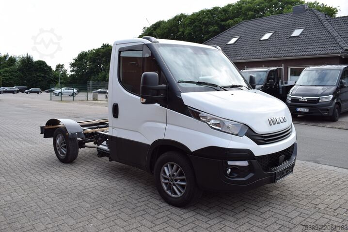 Van chassis Iveco Daily  35 S21 3,0 Automatik Luftfederung Tempomat