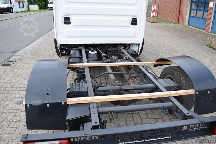 Van chassis Iveco Daily  35 S21 3,0 Automatik Luftfederung Tempomat