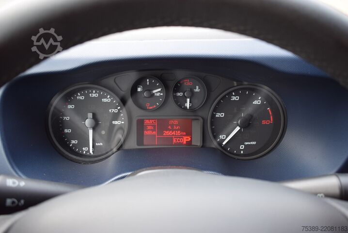 Van chassis Iveco Daily  35 S21 3,0 Automatik Luftfederung Tempomat