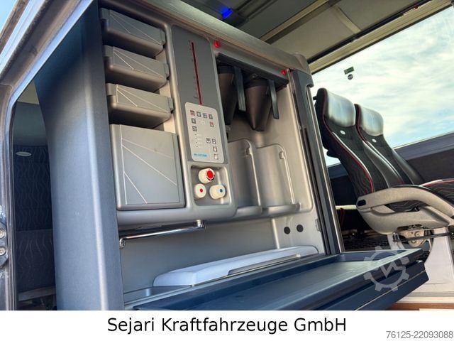 Reisebus NEOPLAN Cityliner P14 / R07 / Coach /
