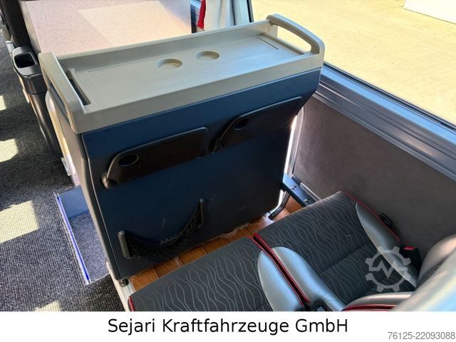 Reisebus NEOPLAN Cityliner P14 / R07 / Coach /
