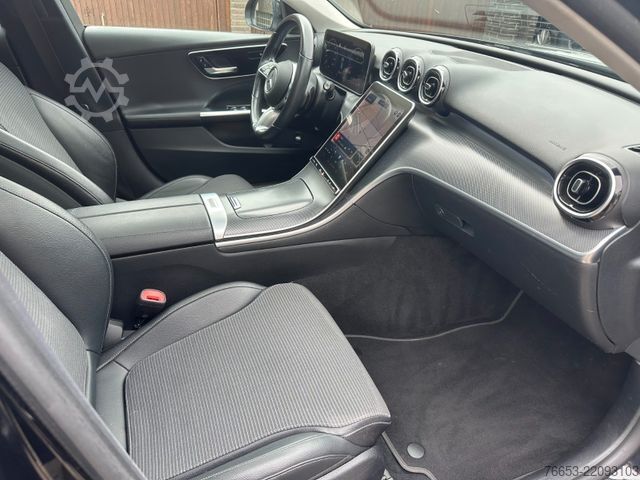 Minibus MERCEDES-BENZ C 200 T Autom.*PANO*LED*Digital*Kamera*Teilleder