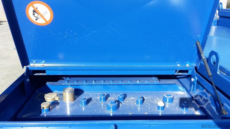 Tanklaster IBC tanks