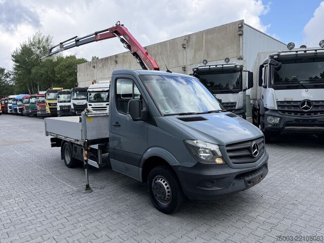 Truck-mounted crane van Mercedes-Benz Sprinter 516 Kran Fassi F40