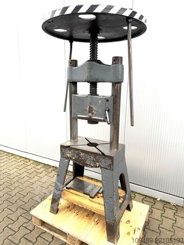 Manual spindle press Handspindelpresse Handspindelpresse 25 to.