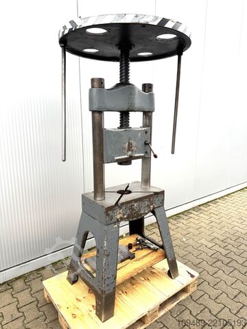 Manual spindle press Handspindelpresse Handspindelpresse 25 to.
