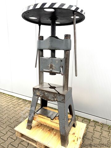 Manual spindle press Handspindelpresse Handspindelpresse 25 to.