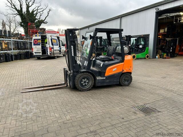 LPG Forklifts Doosan G30NXP