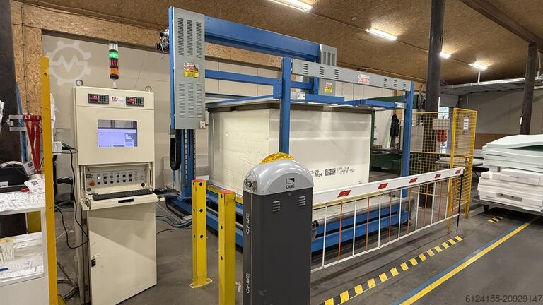 Contour cutting machine for foam D.B. S.R.L. PCLO 2200