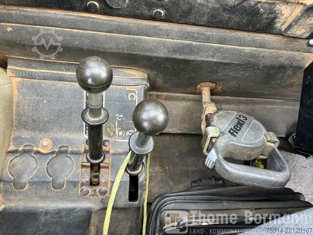 Tractor Case-IH 745 XL
