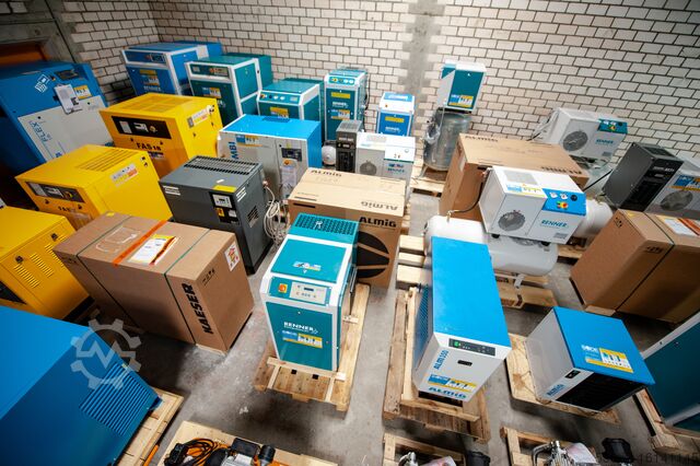 Variable 11 kW screwcompressor ALMIG F-Drive 22