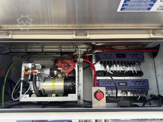 Low loader semitrailer  Burgers Doppelstock Trailer 60% mehr Ladefläche