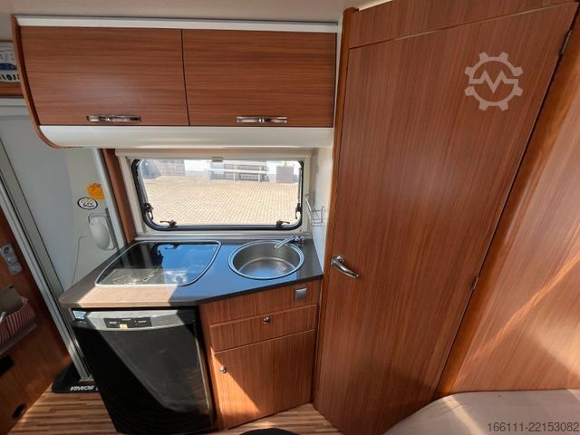 Semi-integrated camper ADRIA Sport 573 DF - Festbett -  - Klima -