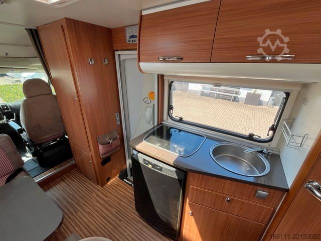 Semi-integrated camper ADRIA Sport 573 DF - Festbett -  - Klima -