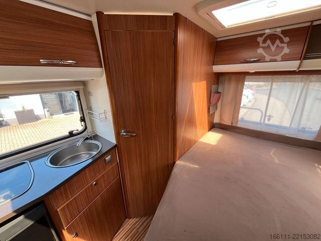 Semi-integrated camper ADRIA Sport 573 DF - Festbett -  - Klima -