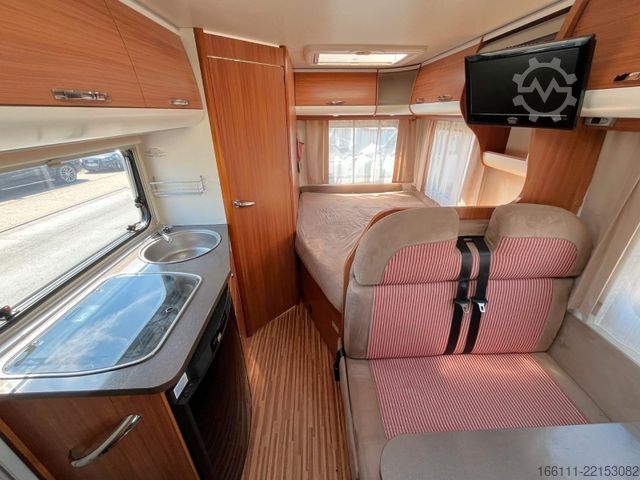 Semi-integrated camper ADRIA Sport 573 DF - Festbett -  - Klima -