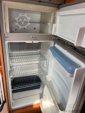 Integrated camper RAPIDO MB 996 HB - Automatik - Fest/Hubbett - Klima -