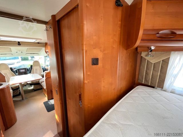 Integrated camper RAPIDO MB 996 HB - Automatik - Fest/Hubbett - Klima -