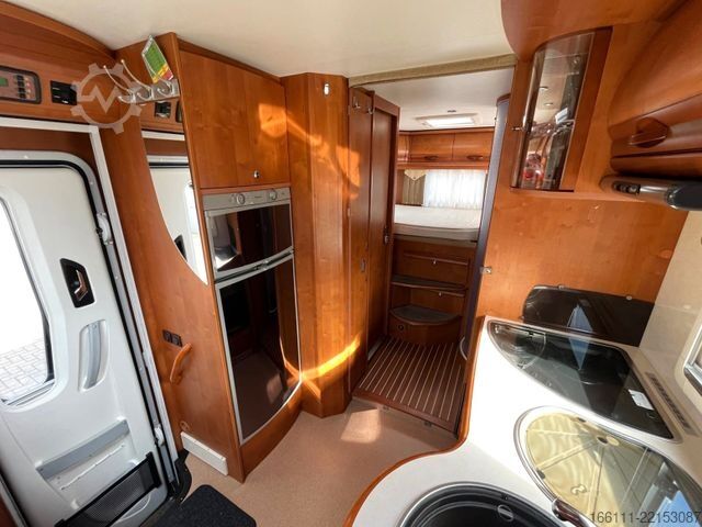 Integrated camper RAPIDO MB 996 HB - Automatik - Fest/Hubbett - Klima -