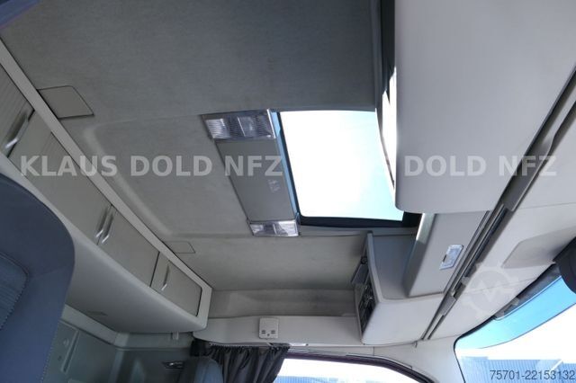 Flatbed truck with tarp VOLVO FH 420 Pritsche Plane Bordwände Vollluft Euro 6