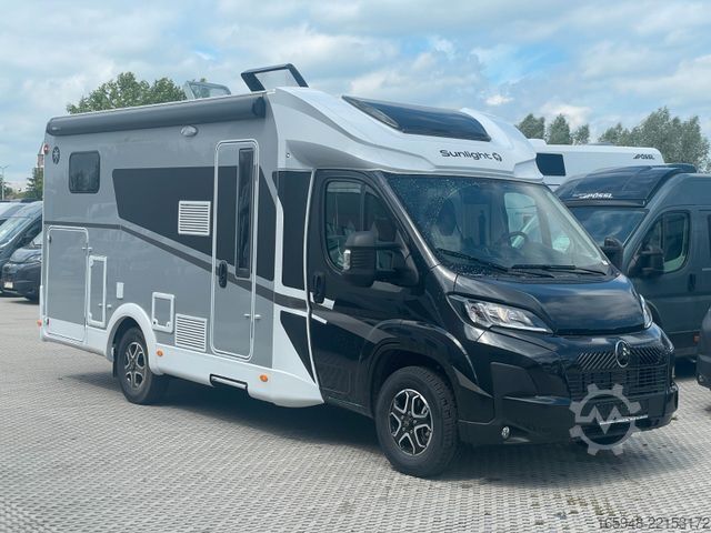 Semi-integrated camper SUNLIGHT T 67 S Adventure Edition | Automatik, Hubbett