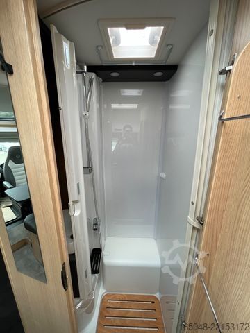 Semi-integrated camper SUNLIGHT T 67 S Adventure Edition | Automatik, Hubbett