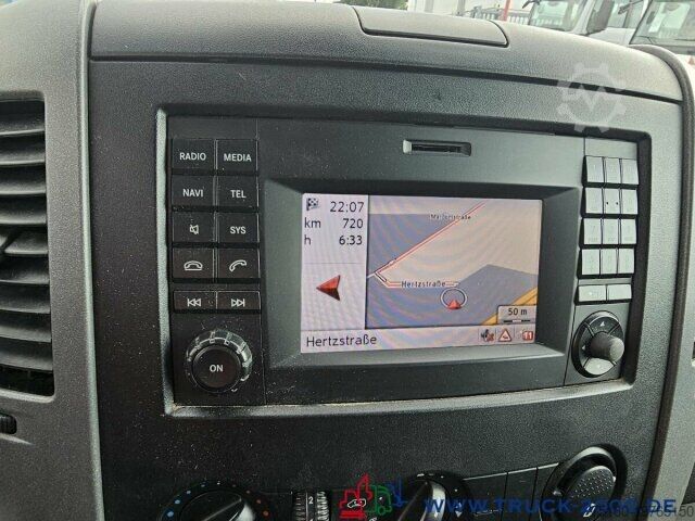 Panel van Mercedes-Benz Sprinter 316 CDI Hoch Lang Werkstattausbau 3 Sitze