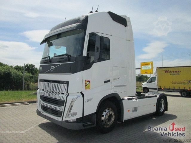 Standard SZM Volvo FH 500 Globetrotter XL / Navigation / ALCOA
