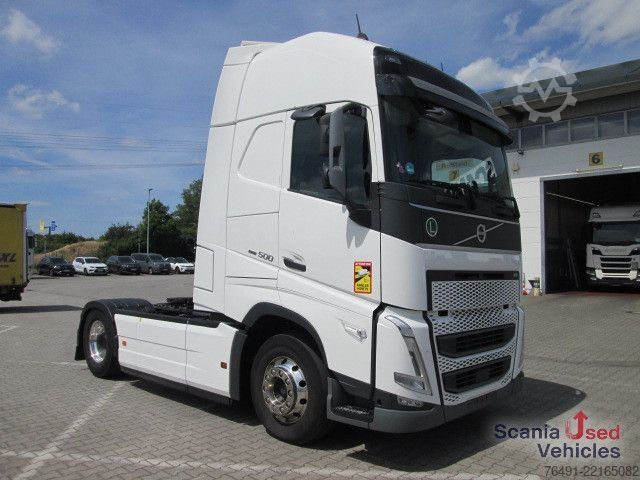 Standard SZM Volvo FH 500 Globetrotter XL / Navigation / ALCOA