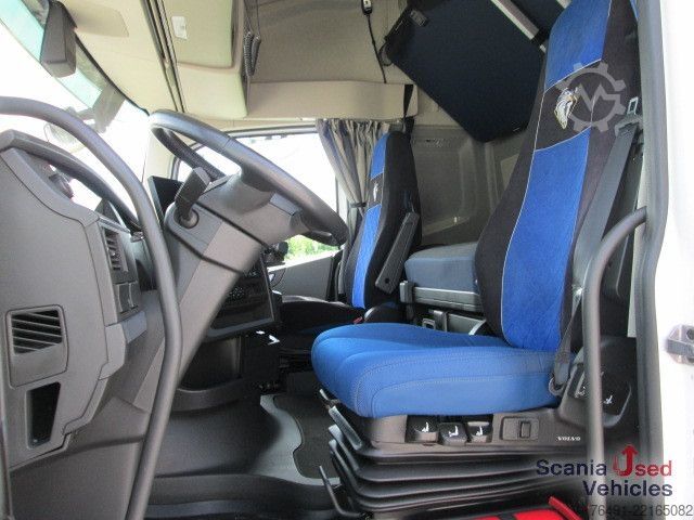 Standard SZM Volvo FH 500 Globetrotter XL / Navigation / ALCOA