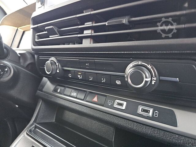 High-roof van OPEL VIVARO 2.0 ac automaat EURO6